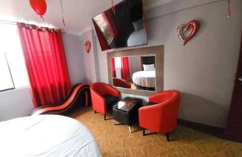 Μια τηλεόραση ή/και κέντρο ψυχαγωγίας στο Hostal Paris 3