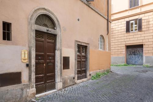 White flat Rione Monti