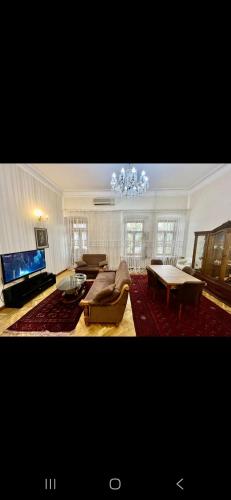 Televisor o centre d'entreteniment de Günlük evlər