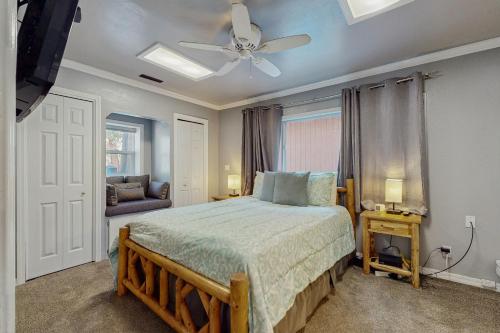 Postel nebo postele na pokoji v ubytování Apache Adventures