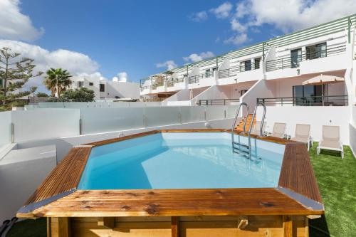 Arpon Santa Rosa 6 by Escape Home