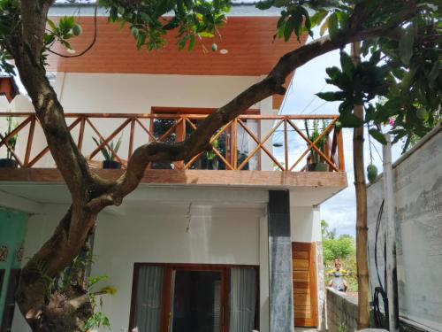 Μπαλκόνι ή βεράντα στο Jay Guest House Gili Gede