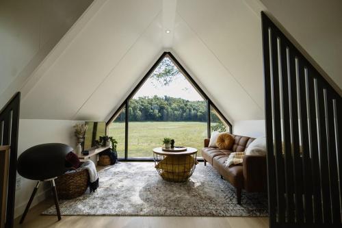 Χώρος καθιστικού στο The Alto