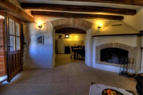 Φωτογραφία από το άλμπουμ του Stone House Kotli σε Kotli