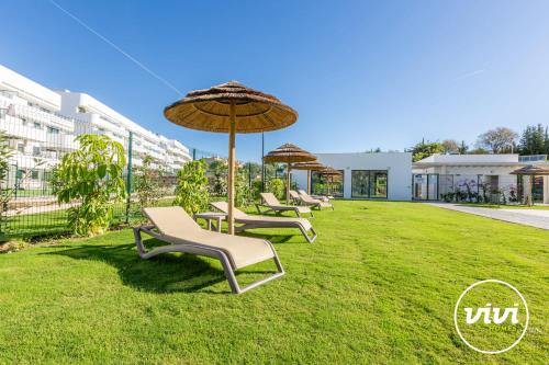 ViVi Homes - Family Retreat - Terrace - Pool - Gym