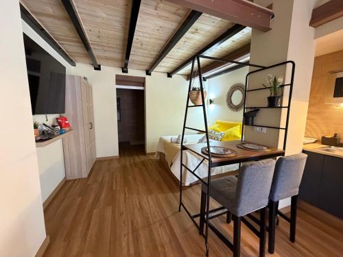 Studio 2 Port Valencia