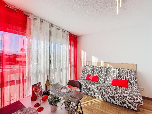 Apartment Port Plage 2 by Interhome