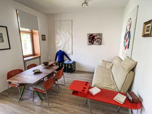 Apartment Happy Pasetti by Interhome