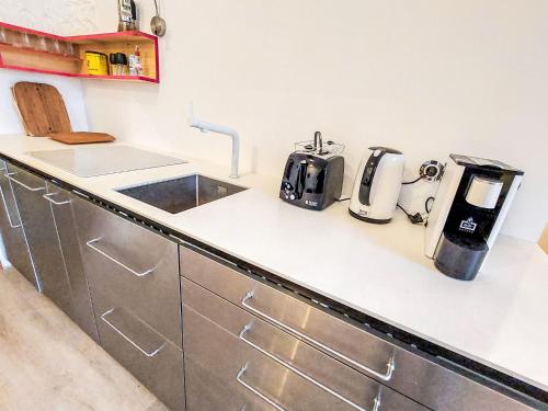 Apartment Happy Pasetti by Interhome