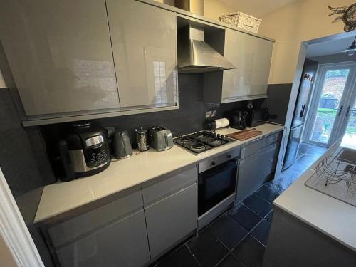 Kuchyň nebo kuchyňský kout v ubytování The Little Boutique House