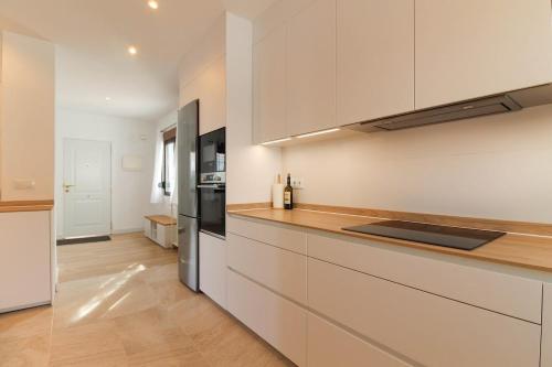 Casa Ained - Beachfront Luxury