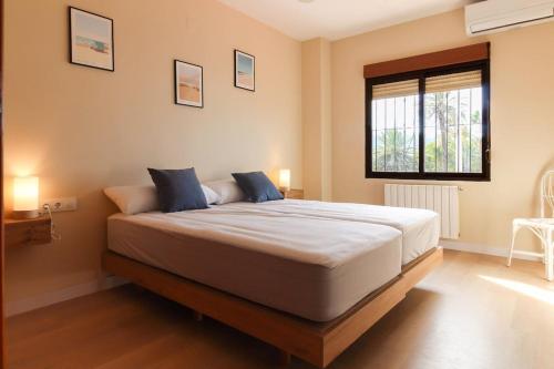 Casa Ained - Beachfront Luxury