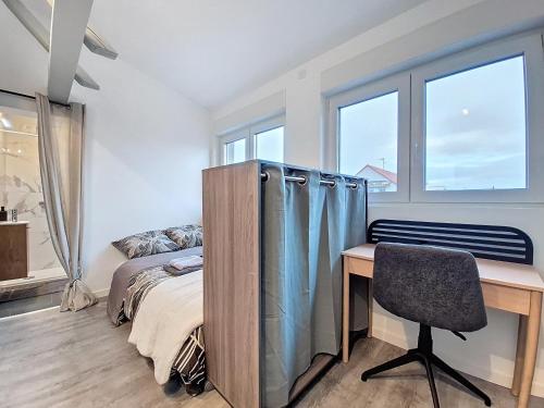 Ένα ή περισσότερα κρεβάτια σε δωμάτιο στο Illkirch-issime 4 - Neuf - Tram - Proche centre-ville - Moderne