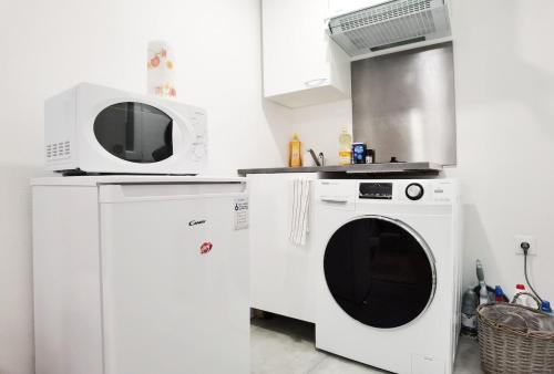 Studio Near Metro & Marais & Hotel de Ville & Seine