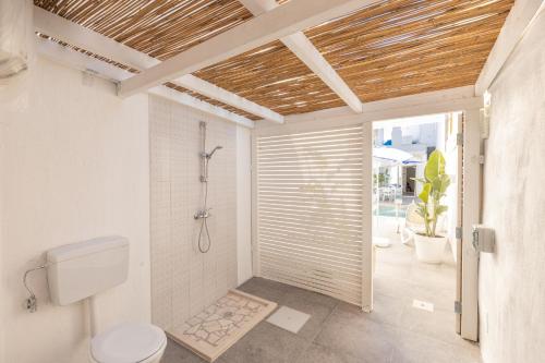 Ένα μπάνιο στο Casa Charme