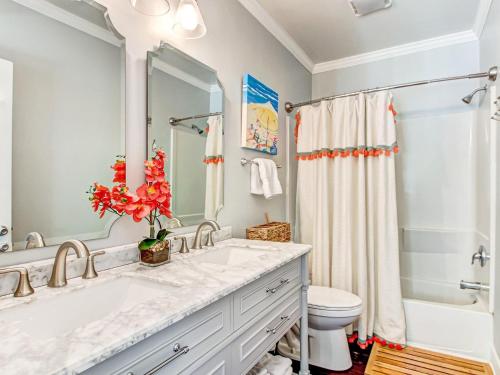 Un baño de Blue Cat