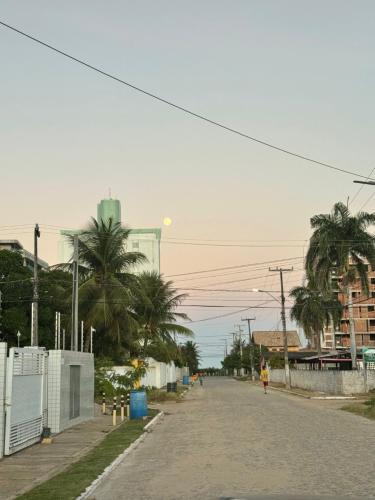 Φωτογραφία από το άλμπουμ του Casa na Praia de Camboinha, com 4 quartos, 4 banheiros , 2 salas amplas , terraço amplo em L , espaço para 10 redes, piscina , churrasqueira , a 100 metros do mar de cabedelo João Pessoa #Camboinha #aluguel #verao #mar #ferias σε Cabedelo