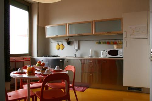Una cocina o zona de cocina en Loft Padova