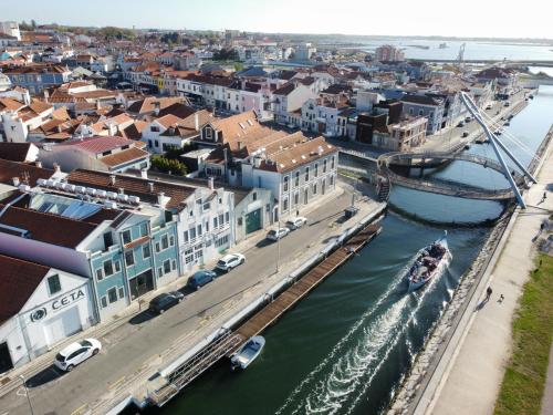 A Proa do Moliceiro Canal - GRAN Blue Studio
