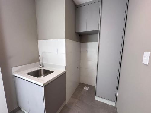 Η κουζίνα ή μικρή κουζίνα στο Triplex 3850