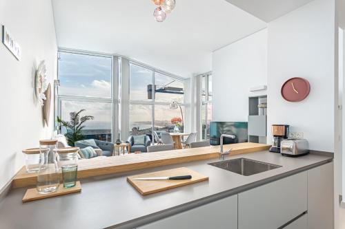 Penthouse Alba, Med One- Higueron, Fuengirola