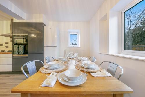 Køkken eller tekøkken på Rooemah Lodge - Grampian Lettings