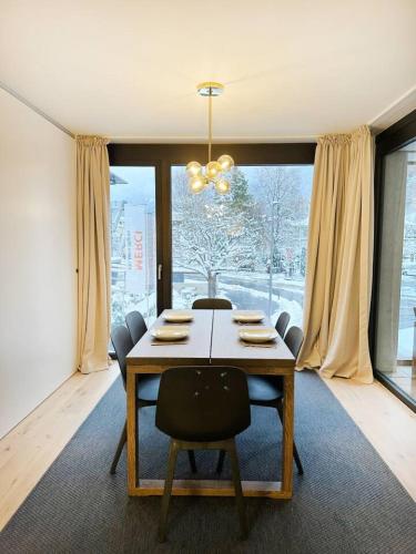 Modern Apartment with Balcony and BBQ at Interlaken West Station photo 2