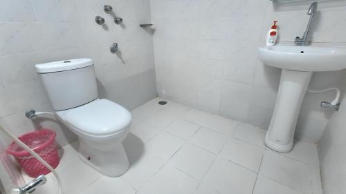 Phòng tắm tại Hotel Lynn Valley, Bogura, Bangladesh