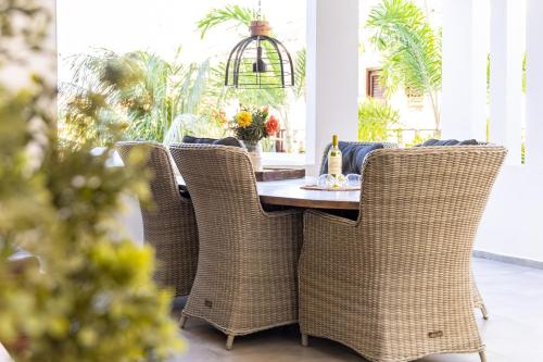 Goudhaen Luxury Private apartments Jan Thiel Beach