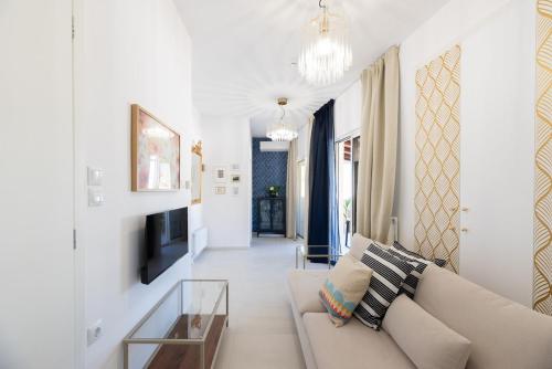 Luxury Penthouse 500m Acropolis private view next Metro