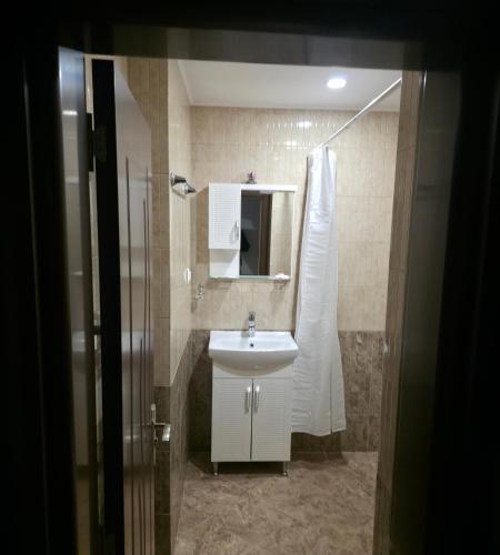 Ένα μπάνιο στο Комплекс “Шадравана”