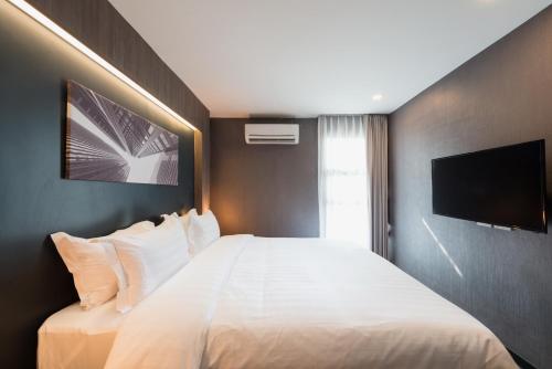 Televisyen dan/atau pusat hiburan di Fyn Hotel