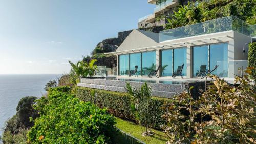 Villa CLIFF HEAVEN - Heated Pool - Breathtaking views