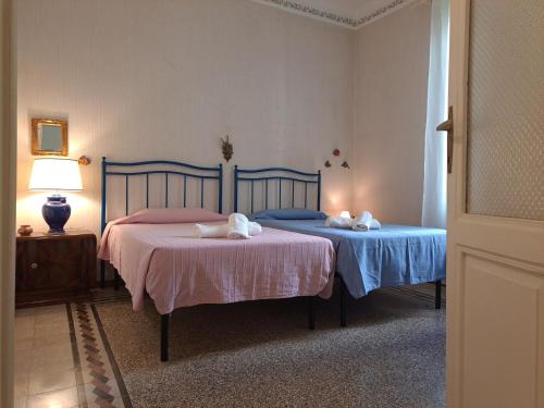 Ένα ή περισσότερα κρεβάτια σε δωμάτιο στο Seba House