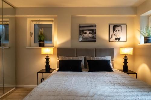 Postel nebo postele na pokoji v ubytování Passion 4U Airport