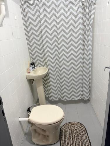 Baðherbergi á Samis house