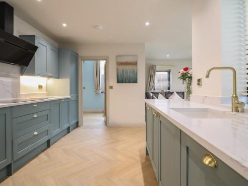 Kuchyň nebo kuchyňský kout v ubytování Pistyll Ddu