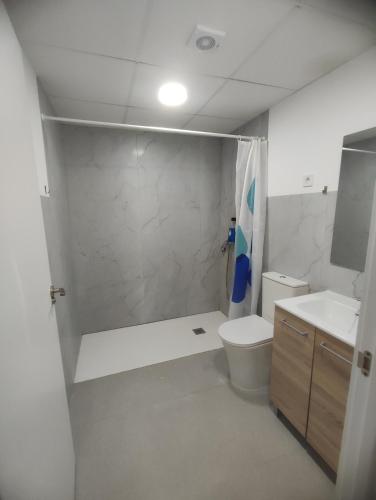 Confortable apartamento cerca de la playa