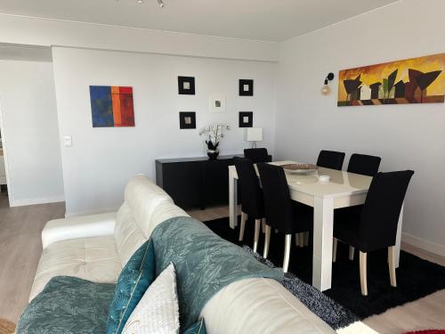 H&F Fort View Apartment