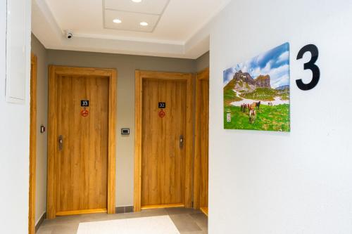 Hotel Resurs — Property building