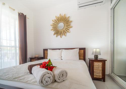 Giường trong phòng chung tại Villa Pauline