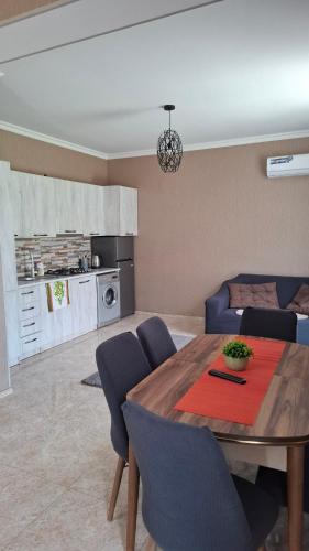 Kuchyň nebo kuchyňský kout v ubytování Cottage Marta Sadgeri