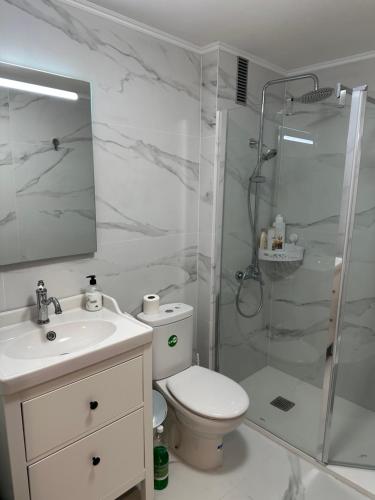 Koupelna v ubytování Los Palmeros