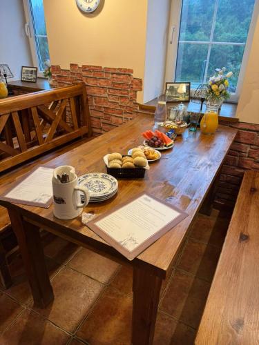 Jídlo v penzionu nebo okolí