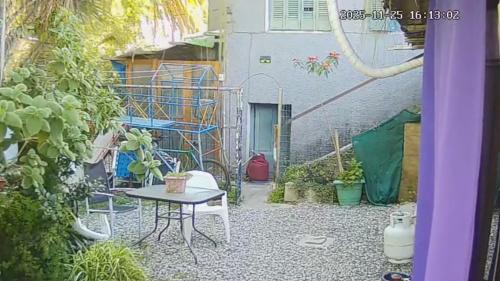 Κήπος έξω από το Lo de Anita