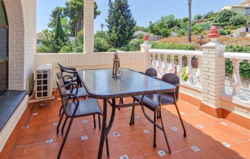 Nice Apartment In Malaga With Swimming Pool