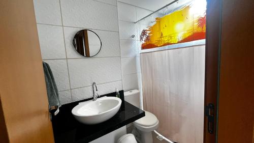 Ένα μπάνιο στο Mirantes Caminho do Mar Apto Térreo Lado da Sombra