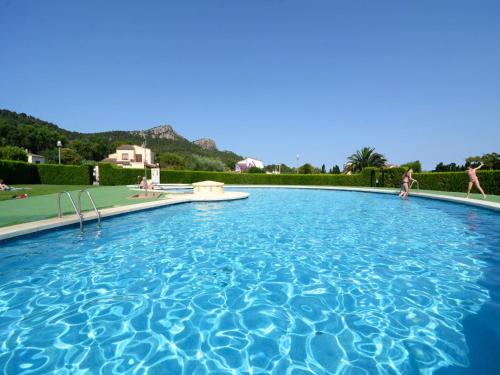 3 bedroom holiday home near the beach