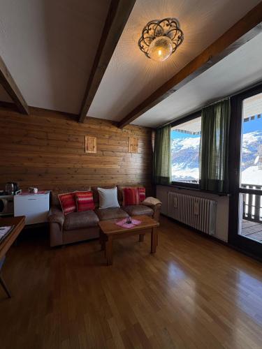 Et opholdsområde på Appartamento Montebello