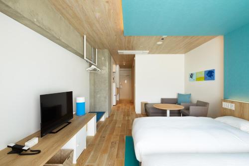 BEB5 Okinawa Seragaki by Hoshino Resorts — Photo of the whole room